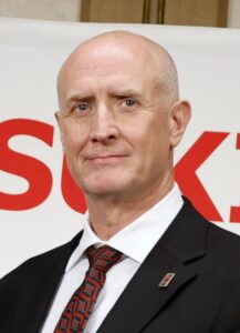 トムホーバスの画像