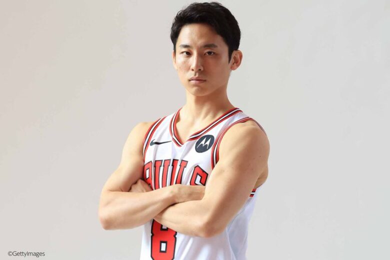 河村勇輝の画像