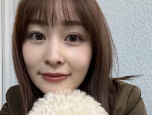 岩田絵里奈の画像